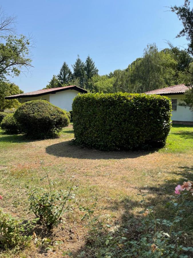 Fuk-Tak'S Bungalow Sztar Sztar Dojran Kültér fotó