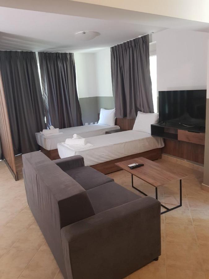 Fuk-Tak'S Bungalow Sztar Sztar Dojran Kültér fotó