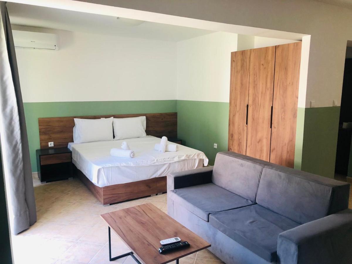 Fuk-Tak'S Bungalow Sztar Sztar Dojran Kültér fotó