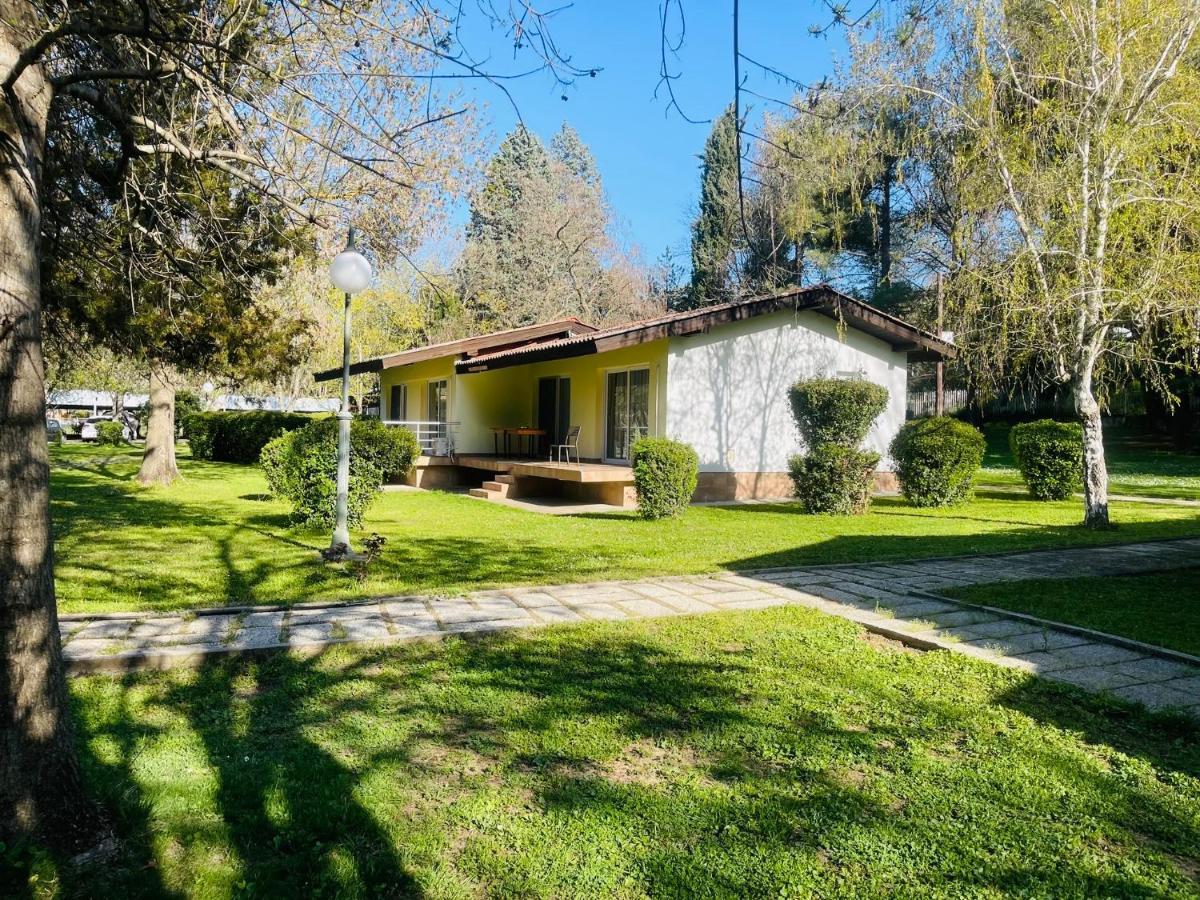 Fuk-Tak'S Bungalow Sztar Sztar Dojran Kültér fotó